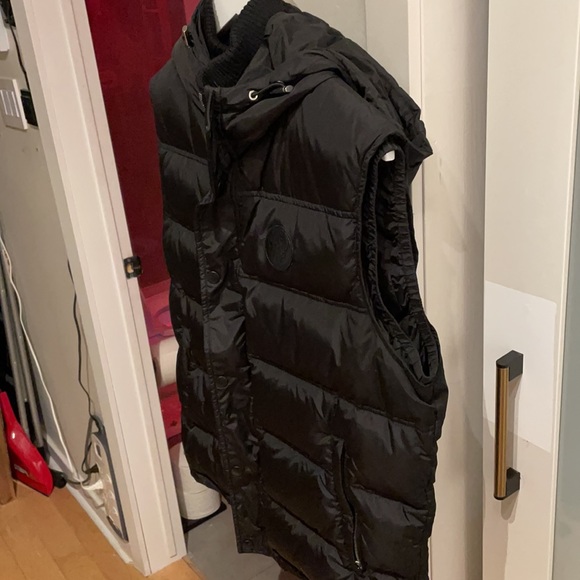 Discontinued RARE Gucci Down Vest NWOT - Picture 5 of 14